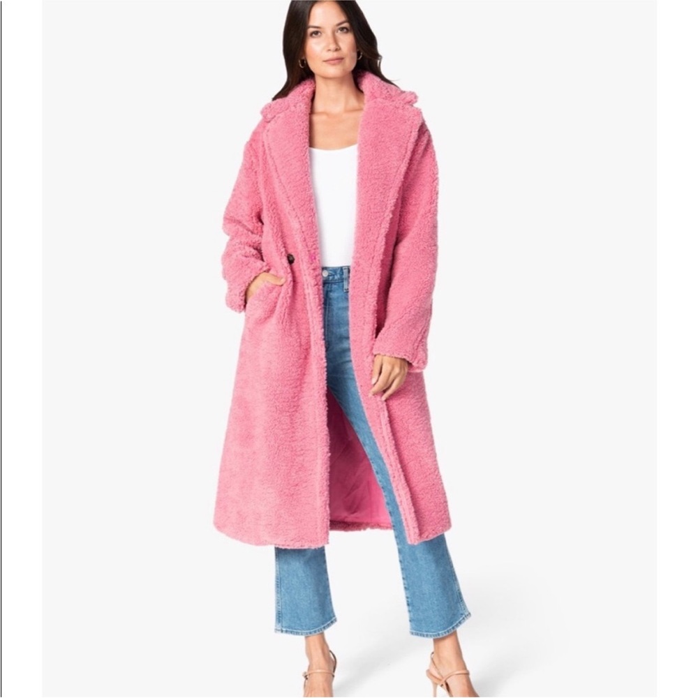 Kourt Aspen Teddy Pink coat, size S. Purchased Cupcakes and Cashmere
